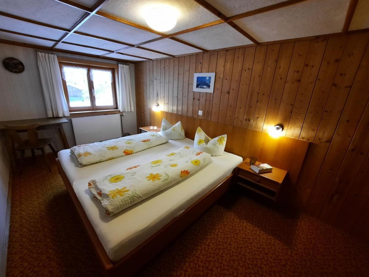 Apartment Dekker เมลเลา ภายนอก รูปภาพ