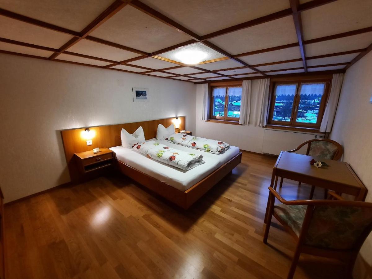 Apartment Dekker เมลเลา ภายนอก รูปภาพ